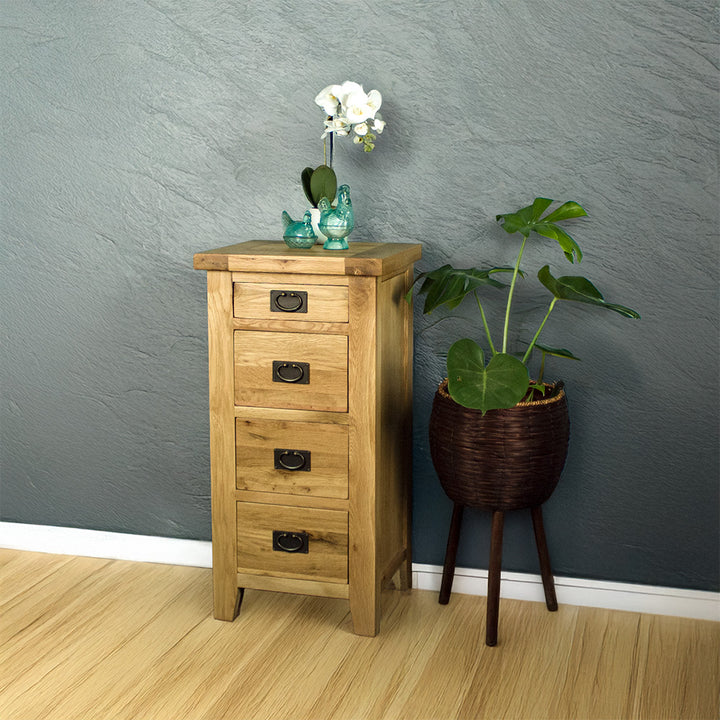 Yes Four Drawers Oak Chest