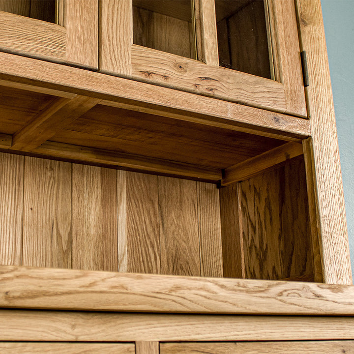 Yes Oak Sideboard and Hutch